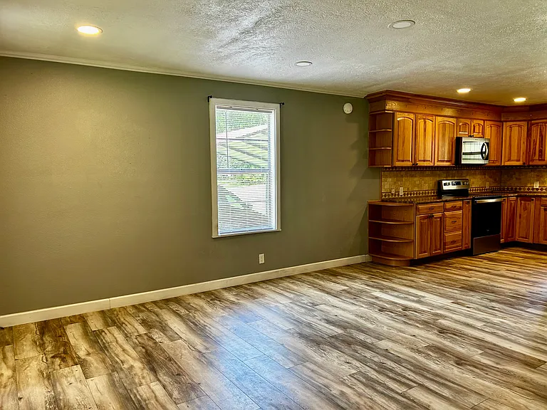 1761 Bass Rd — Photo 6