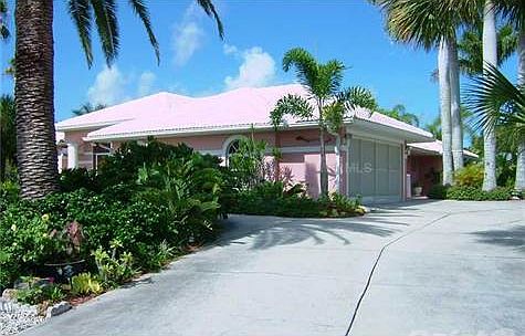 3rd image of 8040 Casa De Meadows Dr