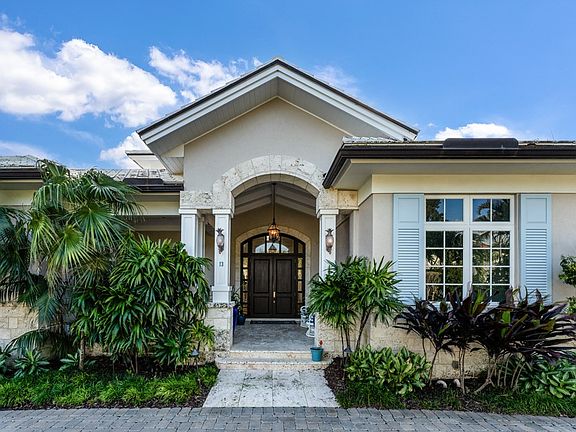 5th image of 13 Angelfish Cay Dr