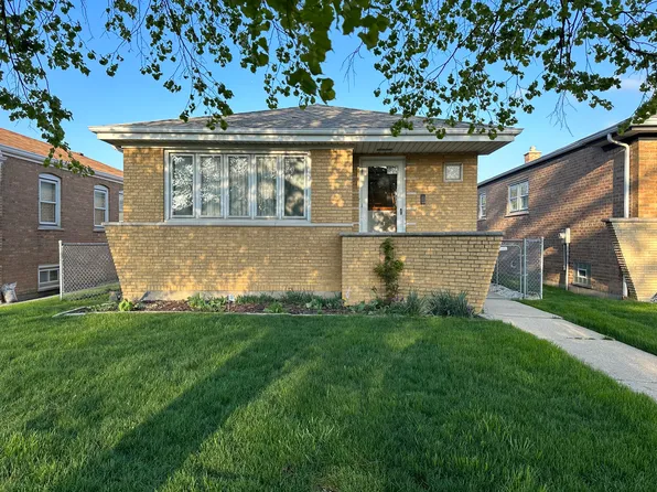 5711 S Parkside Ave, Chicago, IL 60638