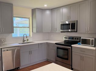 531 SW 11th Ave, Hallandale, FL 33009