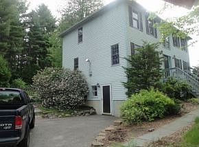 2nd image of 40 Woodlands Dr