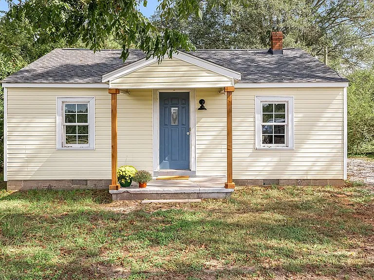 638 Vickery St — Photo 1