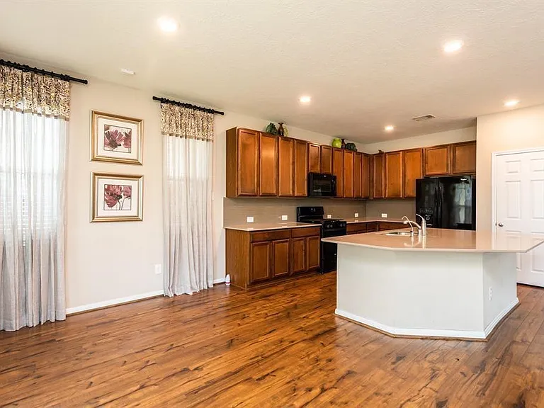16303 Copperwood Run Way — Photo 8