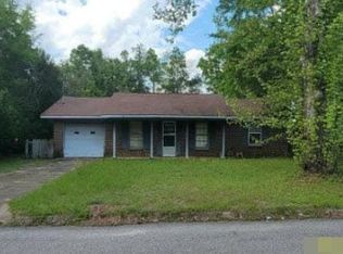 240 Judson Dr, Ozark, AL 36360