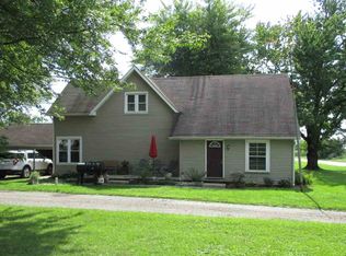 270 W North St, Delphi, IN 46923