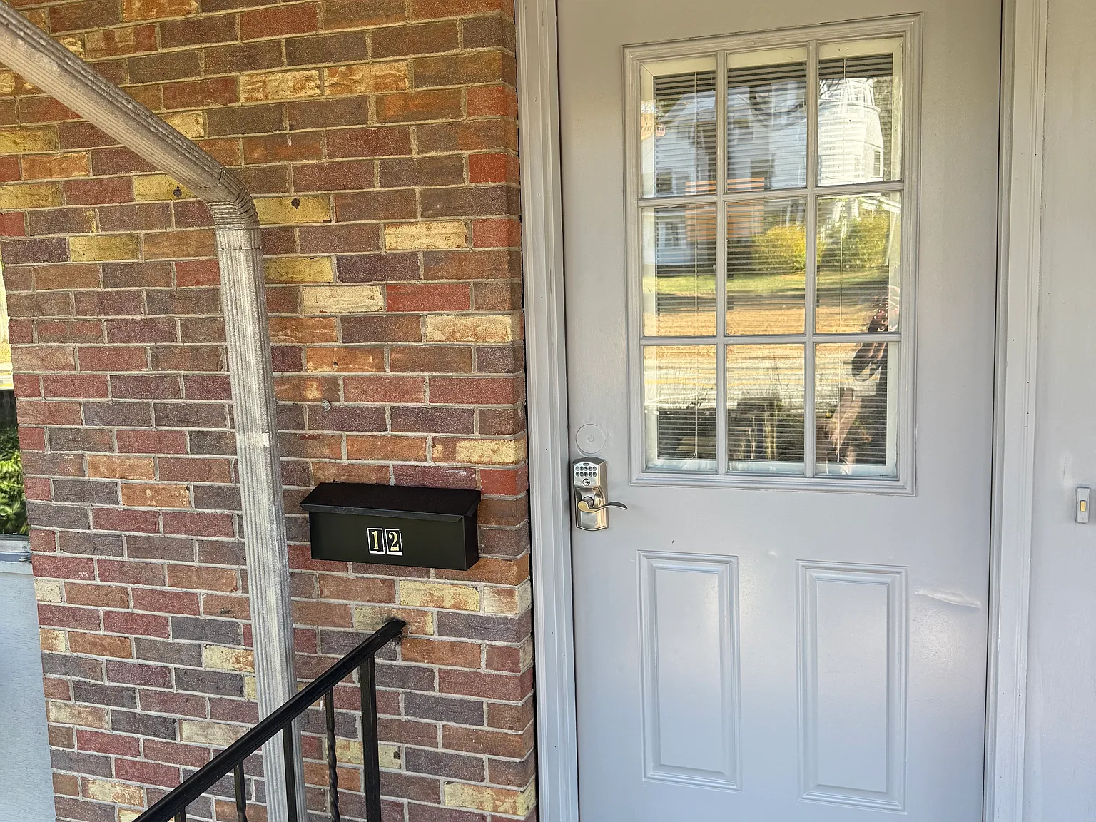 1 bed, 800 sqft, $1,825 — Photo 2