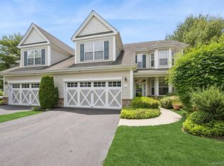176 Melody Court, Eastport, NY 11941
