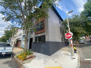118 Marginal St #1, Boston, MA 02128