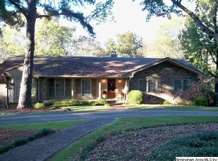 1779 Deo Dara Dr, Birmingham, AL 35226
