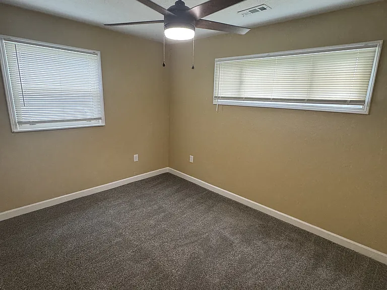 8618 Corrington Ave — Photo 6