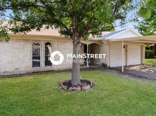 6048 Nanci Dr, Watauga, TX 76148