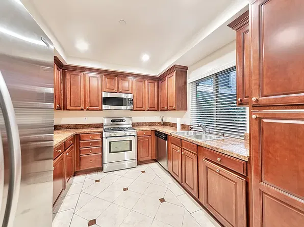 4533 Vista Del Monte Ave APT 104, Sherman Oaks, CA 91403