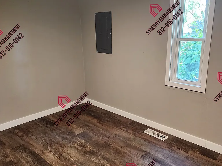 1010 Stewart Ave — Photo 7