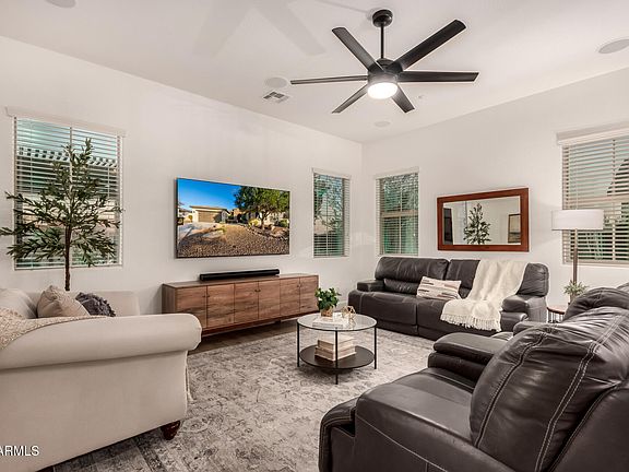 3rd image of 32133 N 127TH Drive
