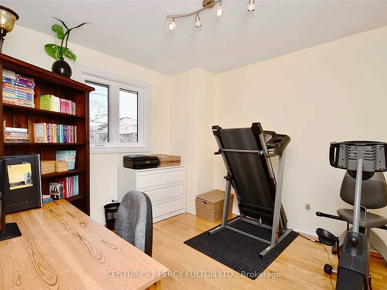 251 Livingstone St W #UPPER — Photo 19