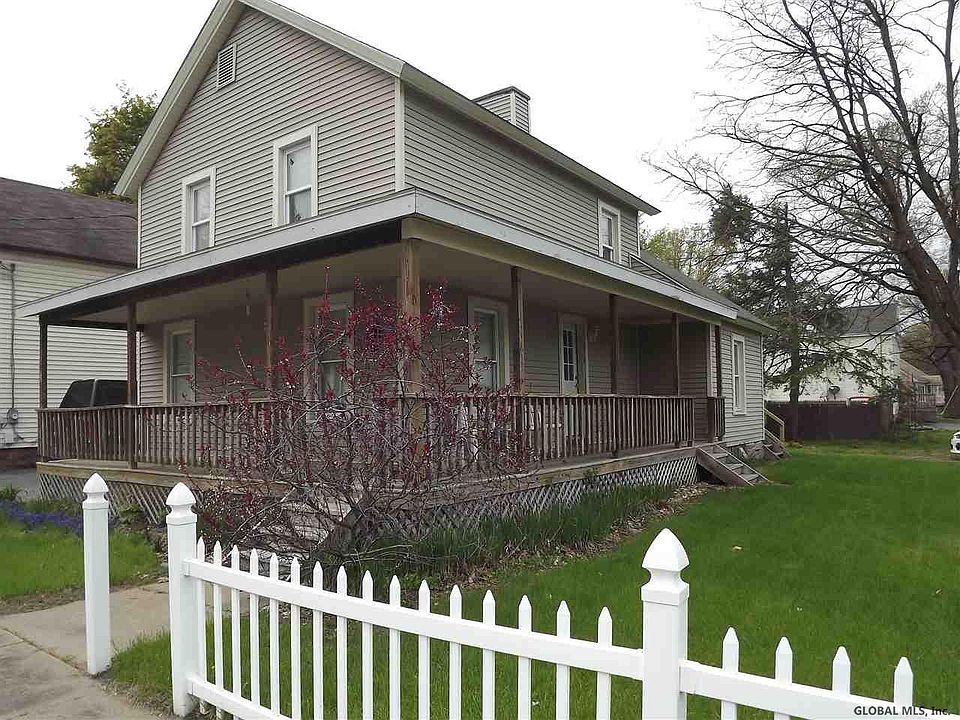 1st image of 6 Gibson Ave