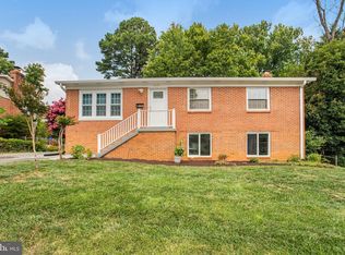 4712 Kilbane Rd, Woodbridge, VA 22193