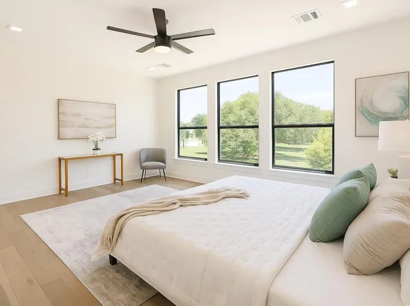 5819 Outer Banks St, Houston, TX 77091