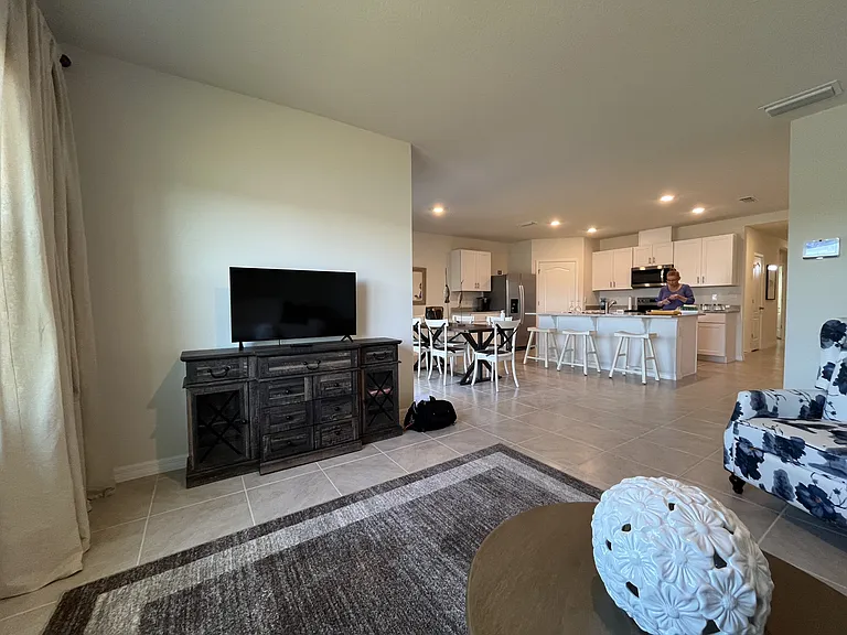 2219 Lake Preserve Cir — Photo 30