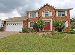 52 Treeshade Ct, Saint Peters, MO