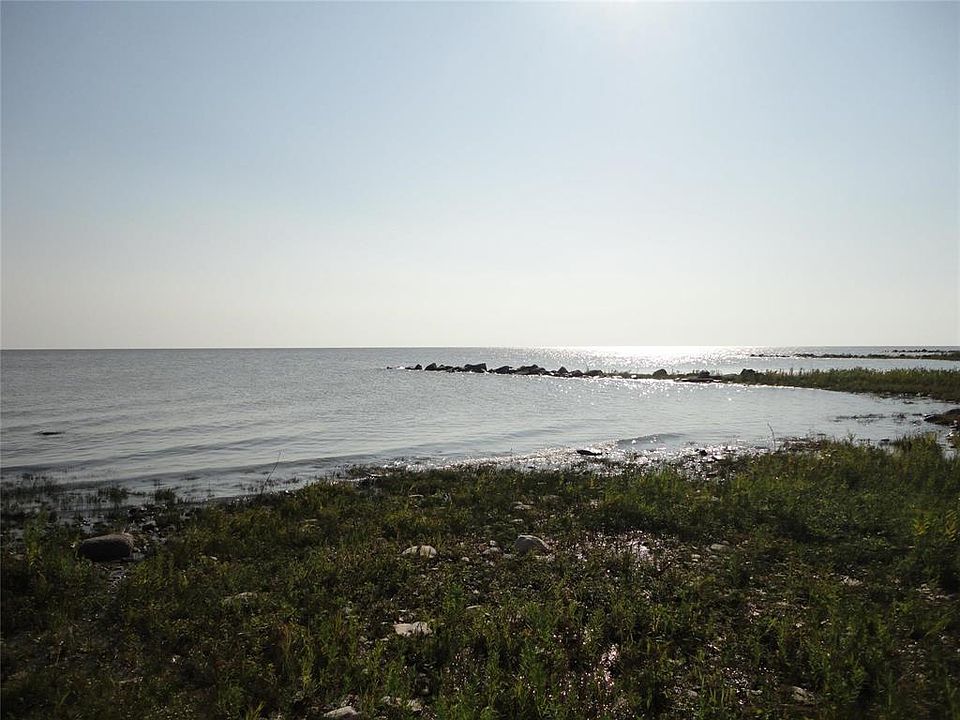 2nd image of 0 Lakeshore Dr