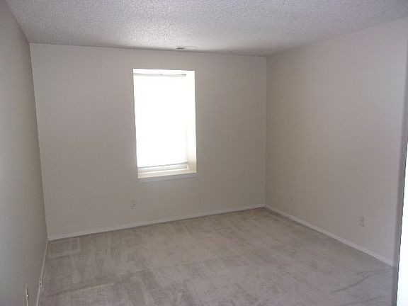 5th image of 5066 Harbor Oak Dr