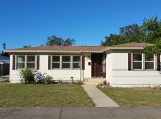 314 Bridgers Ave, Auburndale, FL 33823