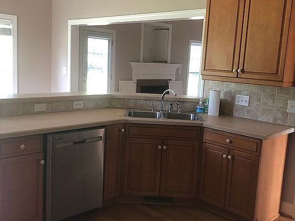 4th image of 7790 Crabtree Valley Ct