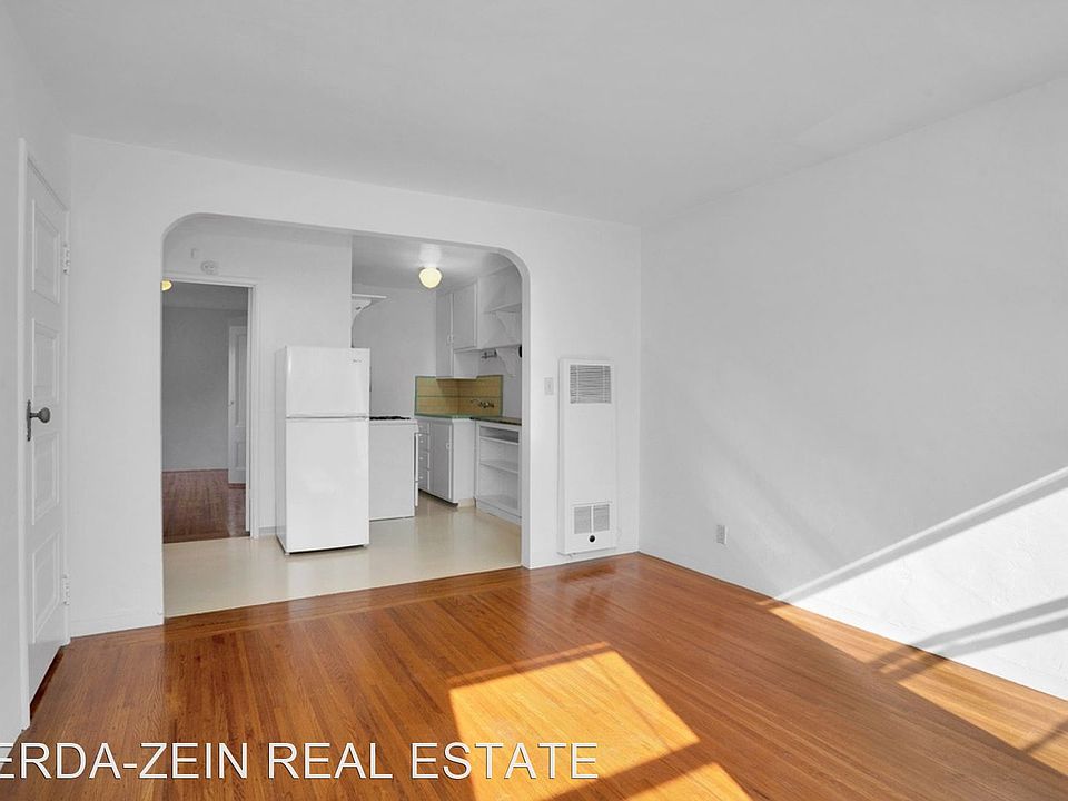 1st image of 1537 Everett St #9628599