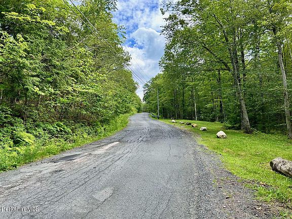 5th image of 0 Hoosac St E