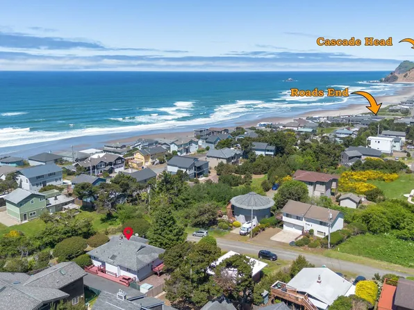 5230 NW 53rd Dr, Lincoln City, OR 97367