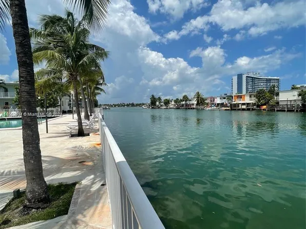 7207 Bay Dr APT 3, Miami Beach, FL 33141