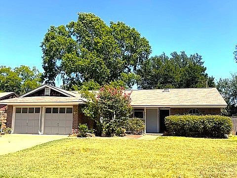 1st image of 2703 Capistrano Ct S