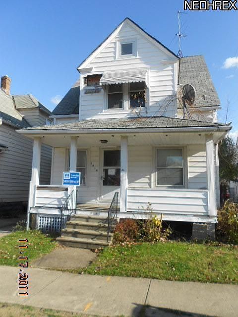 1st image of 3849 W 41st St
