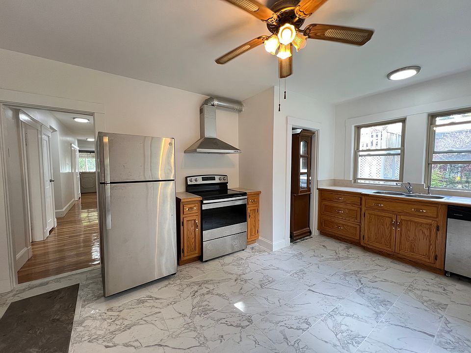 1st image of 222-224 Granite St #223