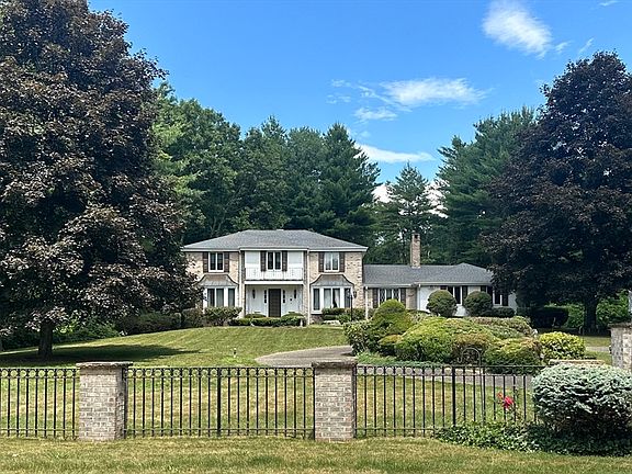 2nd image of 54 Yorkshire Rd