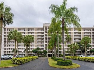 3000 S Course Dr APT 304, Pompano Beach, FL 33069