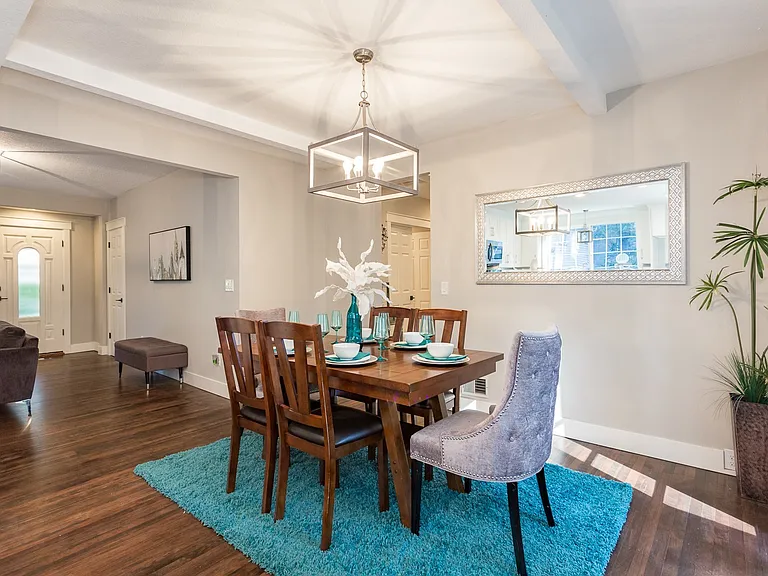 5262 Rosewood St — Photo 17