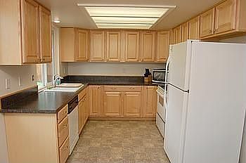 3rd image of 416 Z St SE