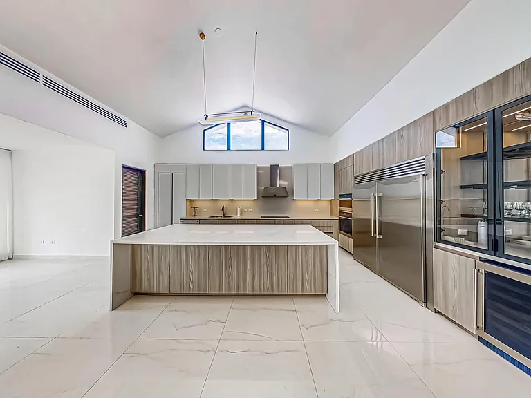 902 Sabanera — Photo 3