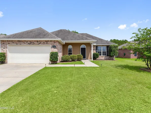 2501 Rhonda Ave, Ocean Springs, MS 39564