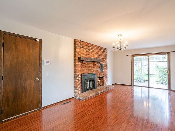 4th image of 55 Navajo Cir