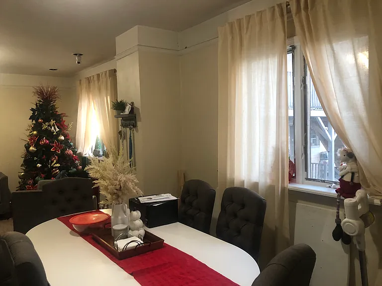 2156 Seaview Ave — Photo 6