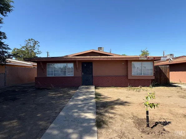 1018 Quincy St, Bakersfield, CA 93305