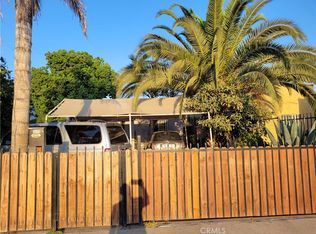 9808 S San Pedro St, Los Angeles, CA 90003