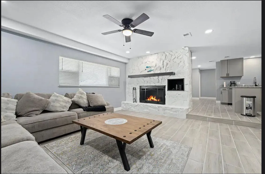 4 bed, 1550 sqft, $3,000 — Photo 1