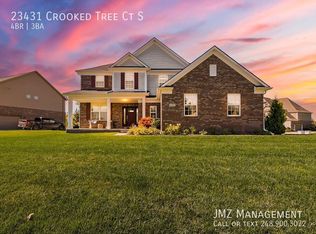 23431 Crooked Tree Ct S, South Lyon, MI 48178
