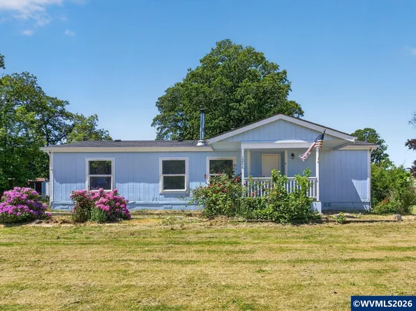 1216 43rd Ave, Sweet Home, OR 97386