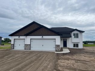 2514 341st Ave NW, Cambridge, MN 55008